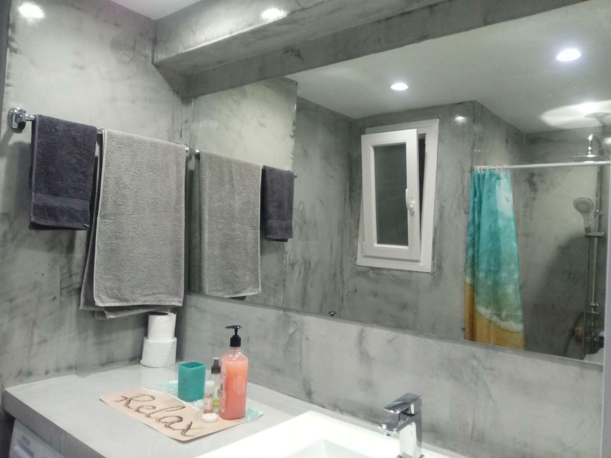 New Apartment With A Separate Entrance Near The Subway. Афины Экстерьер фото